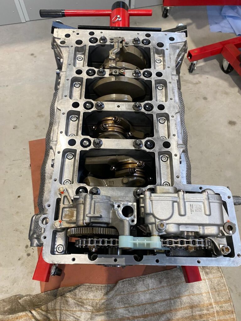 fahn motorsport lemgo motorenschmiede wartung und überholung Kurbelgehäuse