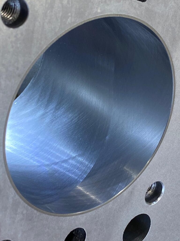 Kolben Laufbuchse überarbeitung Fahn Motosport